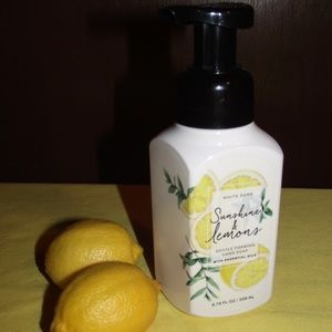 White Barn Sunshine & Lemons Foaming Hand Soap NWT
